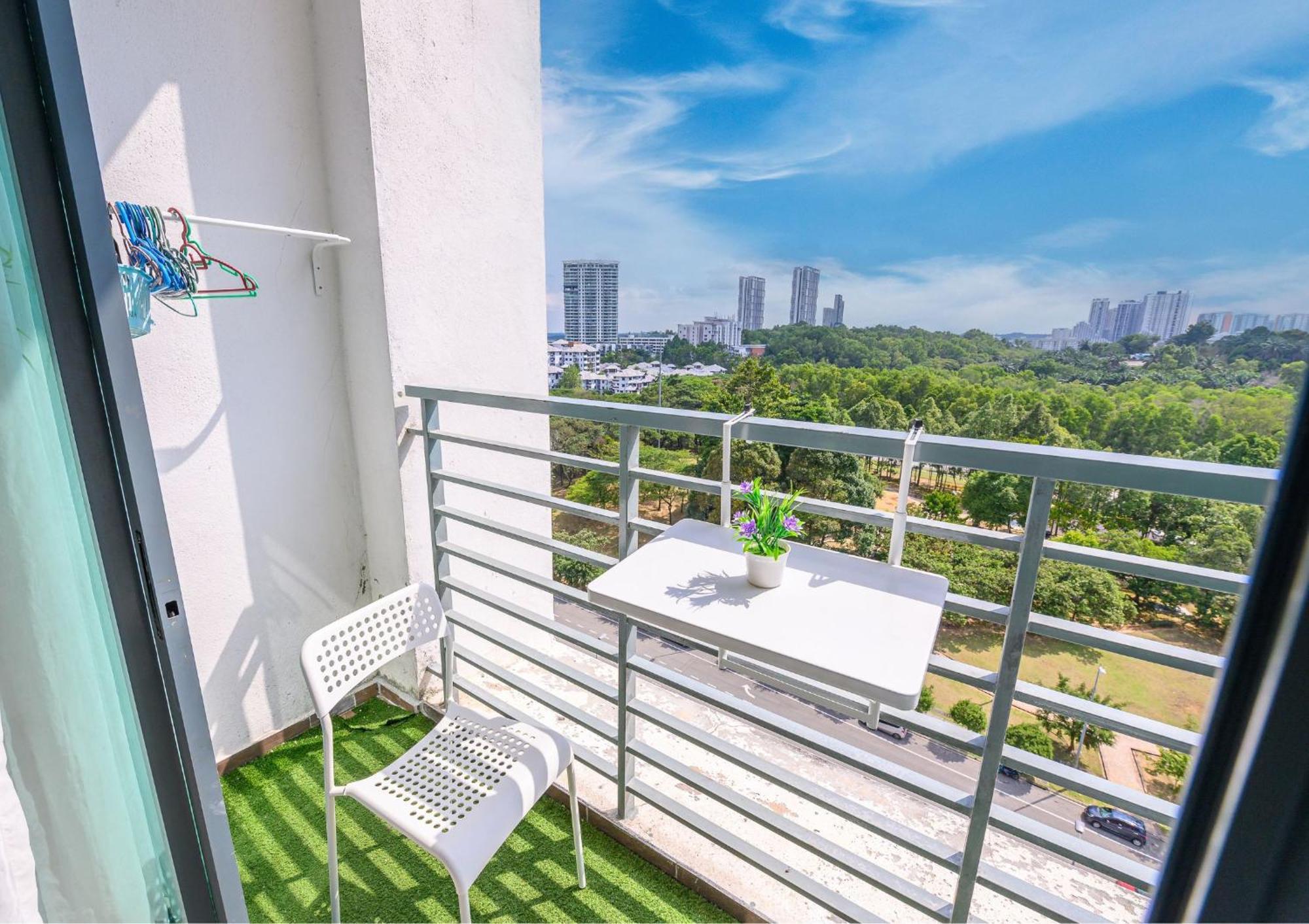 Cozy Park View Stay Above Dpulze Mall #Dp1 Сайберджая Экстерьер фото